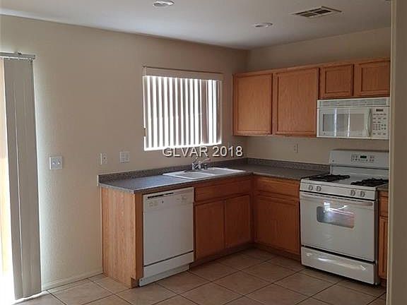 5th image of 4971 Groveland Ave