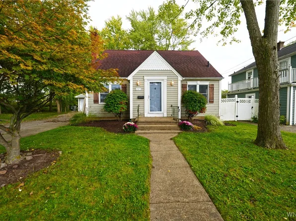 223 Hagen Ave, North Tonawanda, NY 14120
