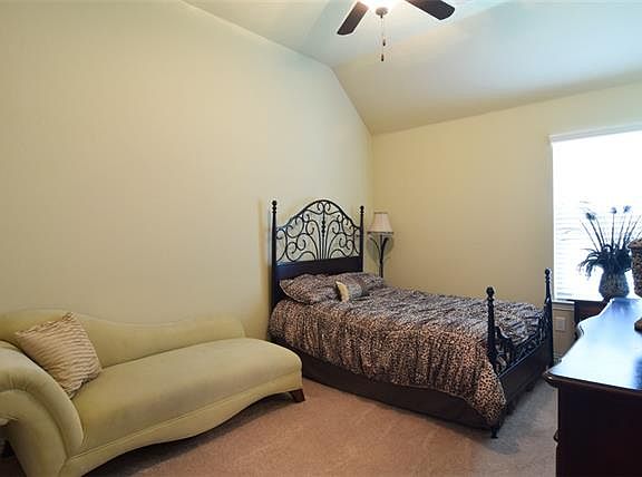 5th image of 9407 Amberwoods Ln