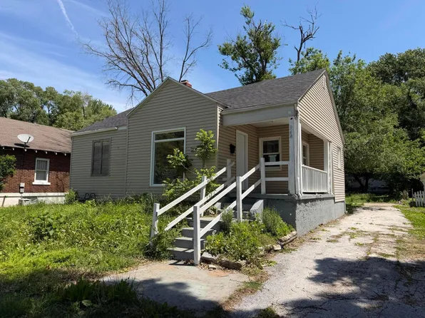 944 S New Avenue, Springfield, MO 65806