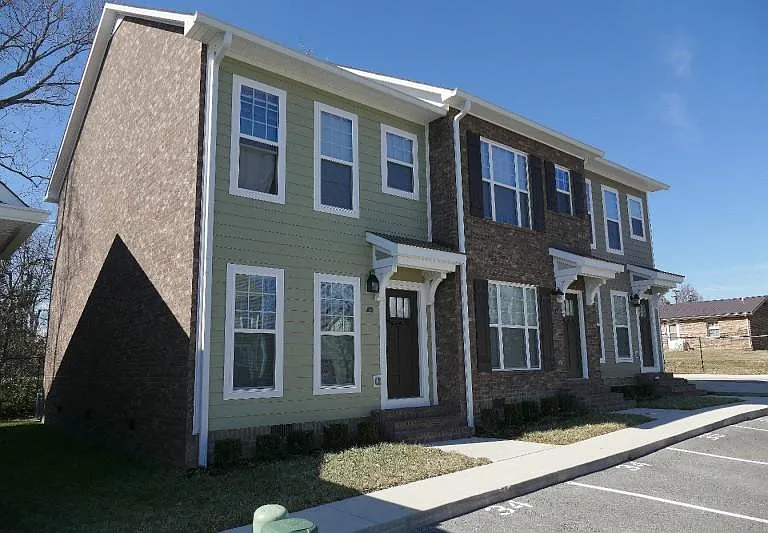 38 Myleigh Ave #38 — Photo 1