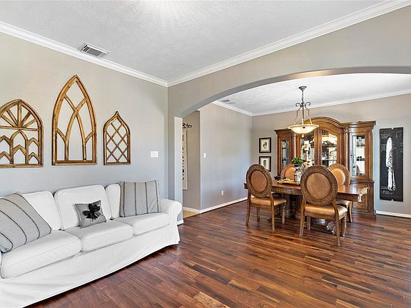 5th image of 3604 Fir Hollow Way