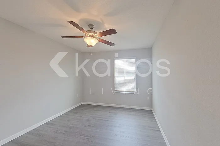 8610 SW 44th Ct — Photo 9