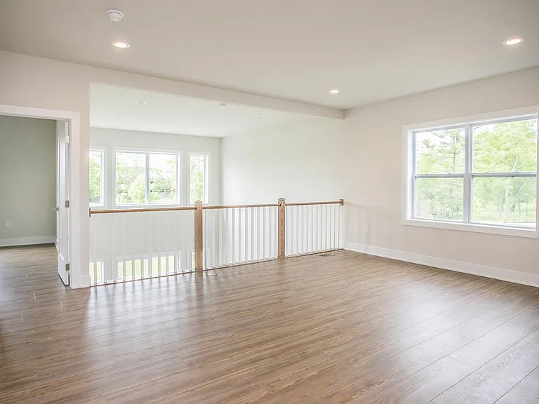 665 Levering St #665 — Photo 25