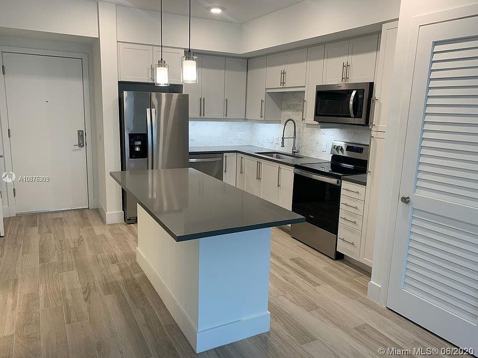 1st image of 8580 NW 102nd Ave #324