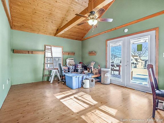 3rd image of 53 Sundago Park St