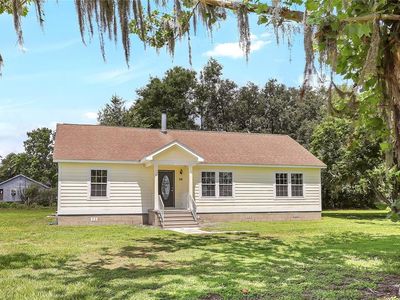 28 N Osceola Ave, Center Hill, FL, 33514