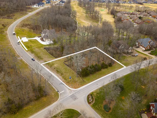 602 Five Oaks Blvd, Lebanon, TN 37087