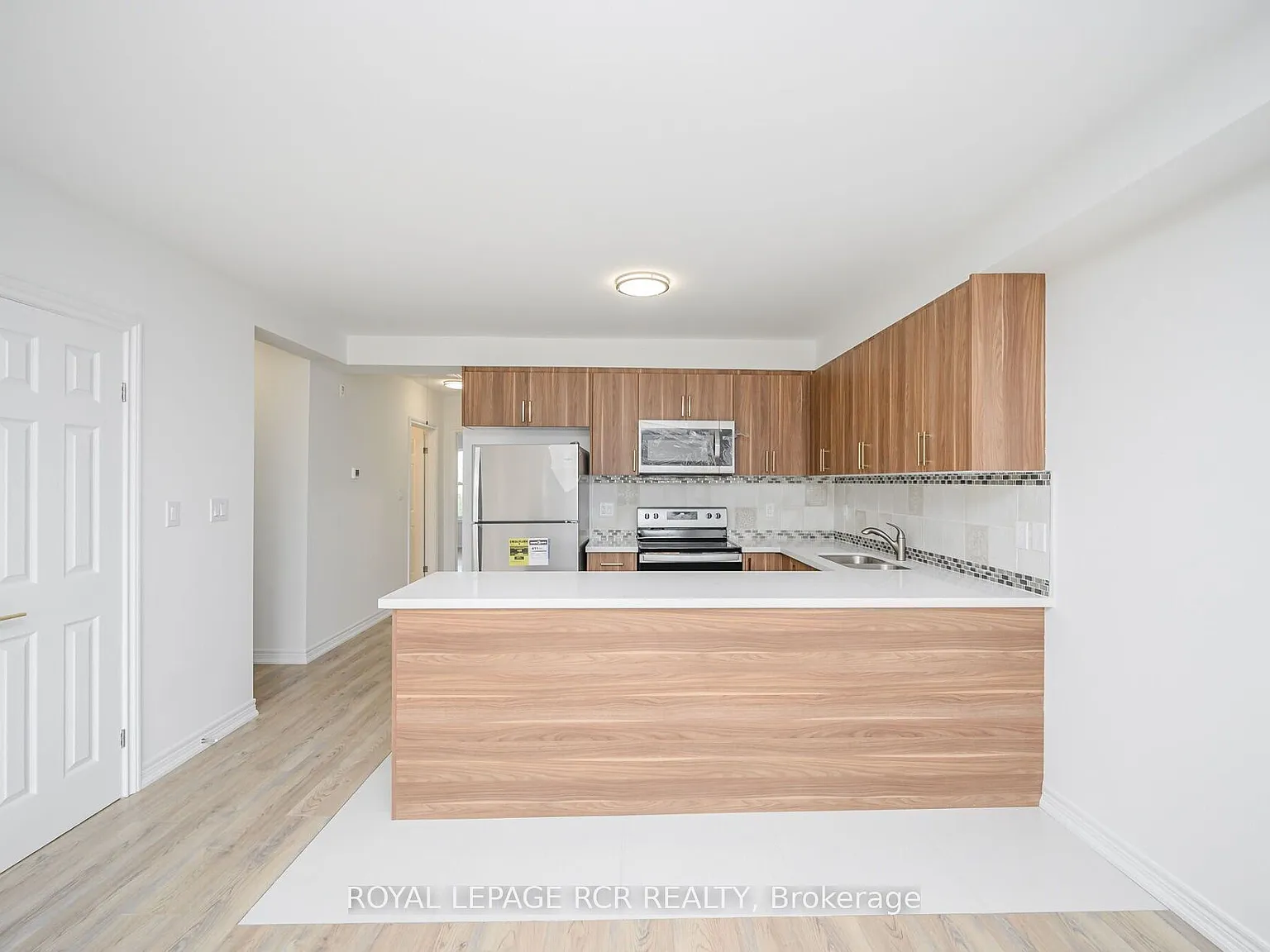 2 bed, $2,300 — Photo 2