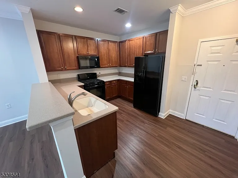 8105 Sanctuary Blvd #105 — Photo 4