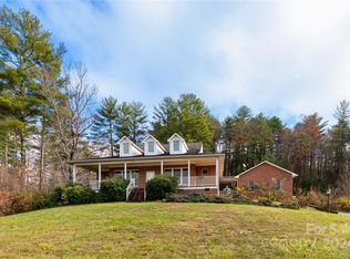1025 Upper Brush Creek Rd, Fairview, NC 28730