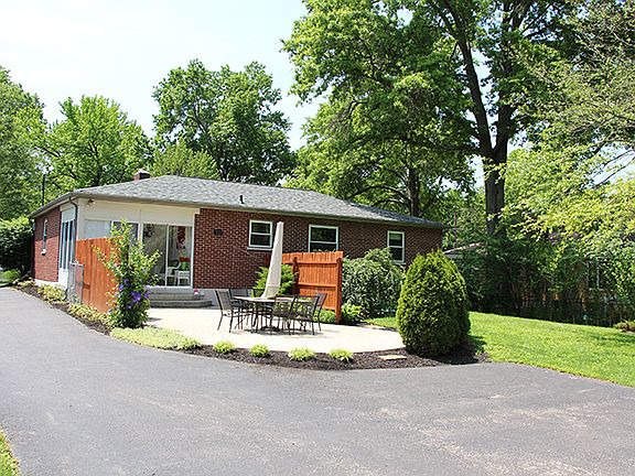 2nd image of 7202 Miami Hills Dr