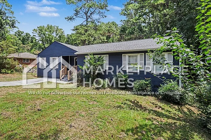 4 bed, 2.0 bath, 1534 sqft, $2,095 — Photo 4