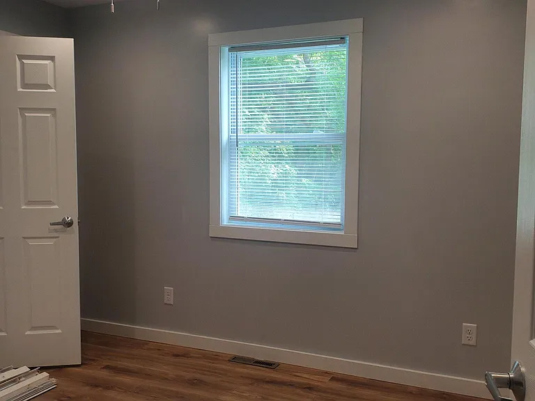 275 W Main St — Photo 10