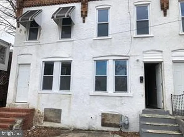 704 Lincoln St, Chester, PA 19013
