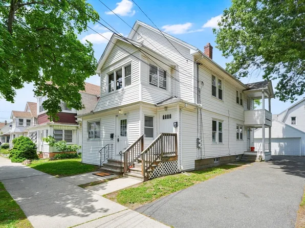 120-122 Larkspur St, Springfield, MA 01108