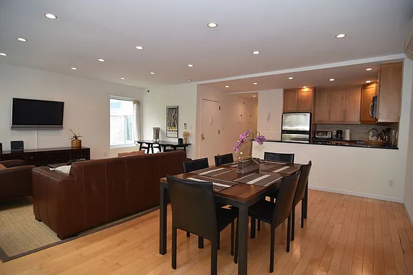 Rented by Building Equity Real Estate LLC | media 1