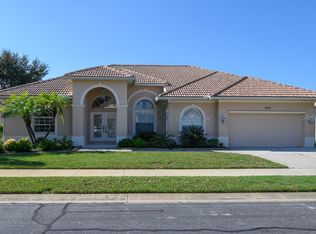 832 Dahoon Cir, Venice, FL 34293
