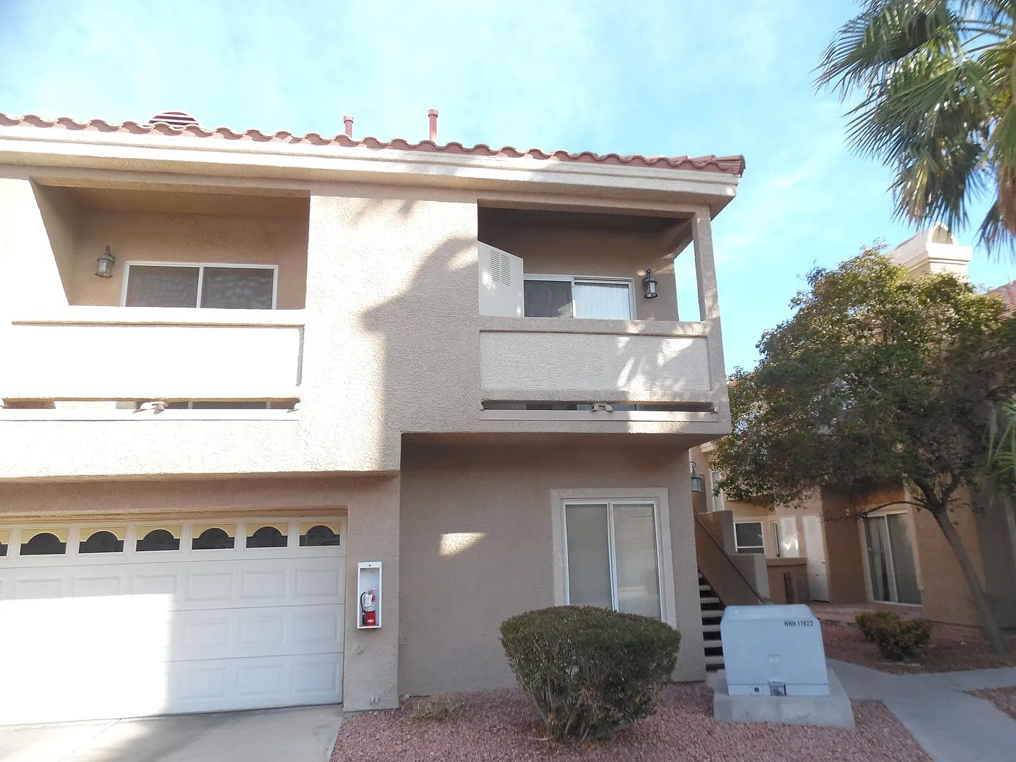 RenoAve5125W — Photo 3