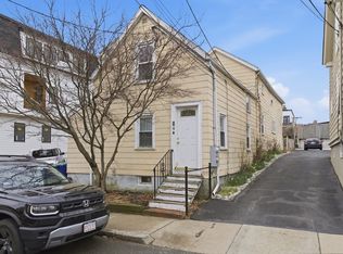 9 Clyde St #9, Somerville, MA 02145