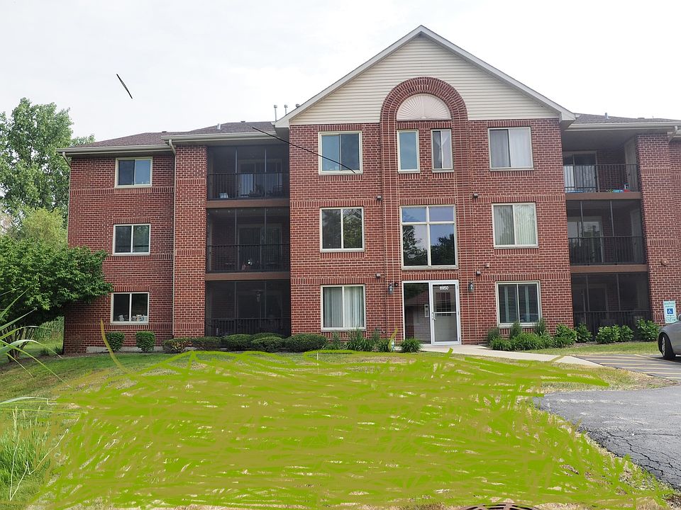 1st image of 6950 Heritage Cir #4-1B