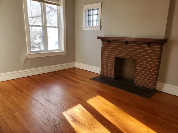 203 Eichelberger St #1, Saint Louis, MO 63111