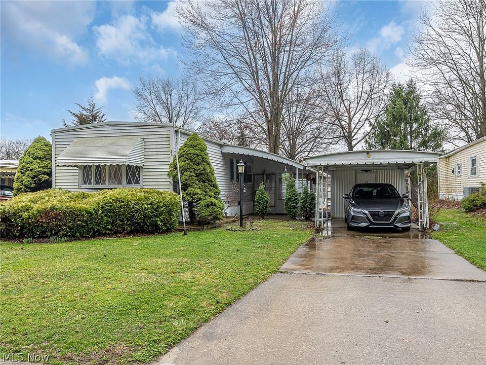 1st image of 49 Patio Ln