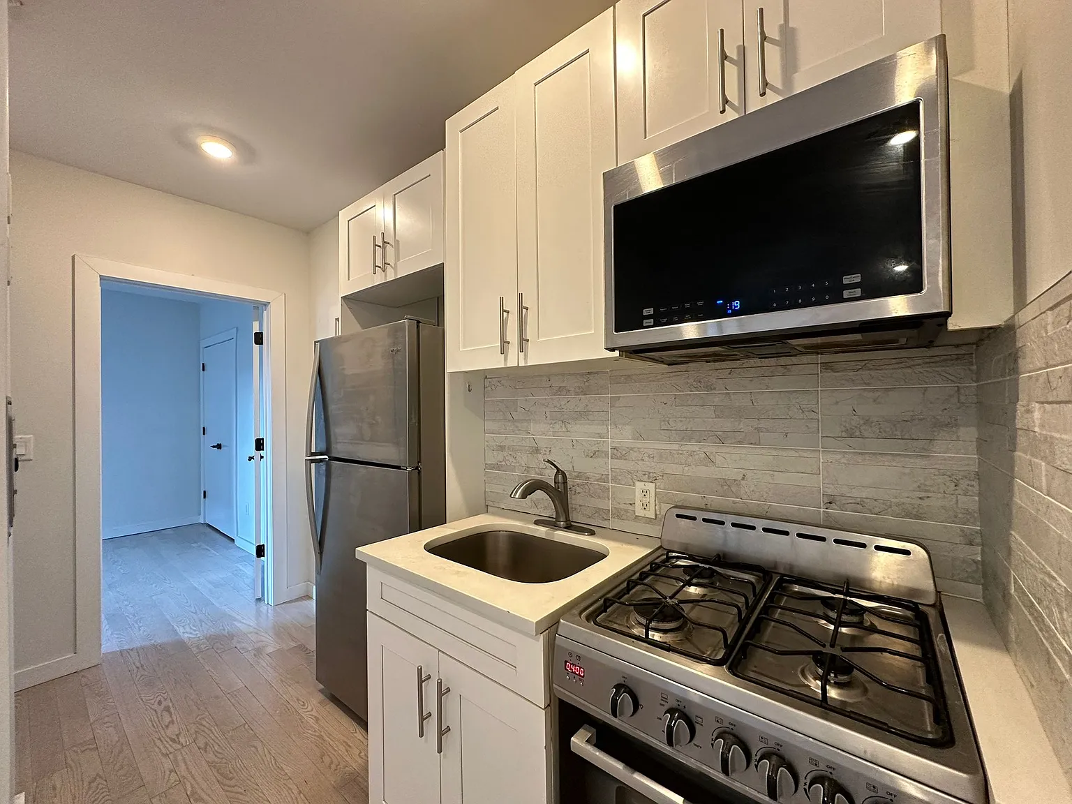 23 Gifford Avenue — Photo 1