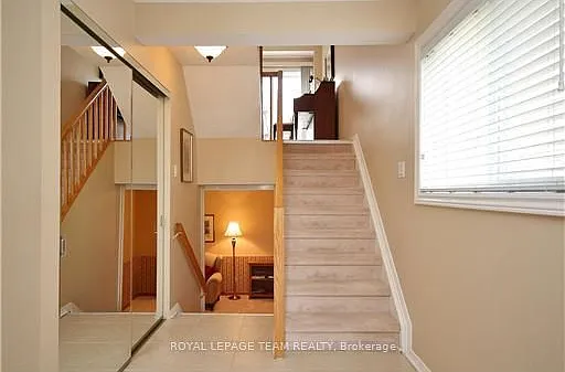 287 Knudson Dr — Photo 10