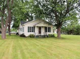 3070 Baker Rd, Orchard Park, NY 14127