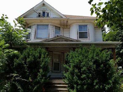 411 N Hickory St, Joliet, IL, 60435