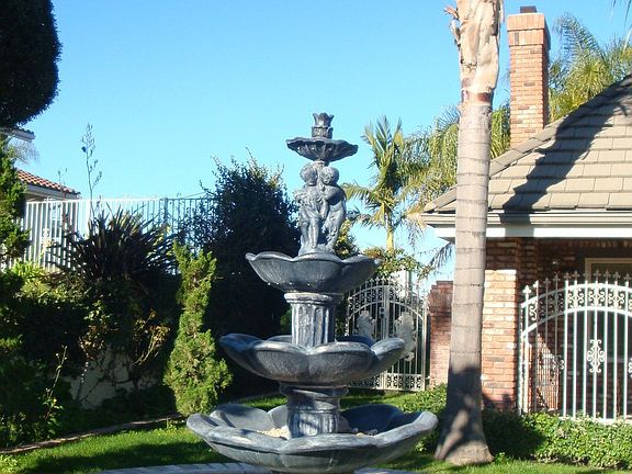 Gorgeous front yard fountain