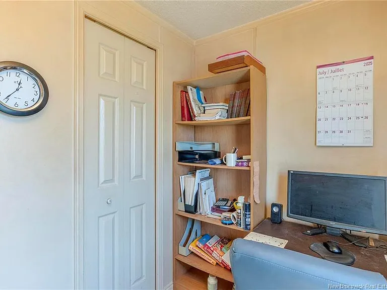 29 Gerald Blvd — Photo 9