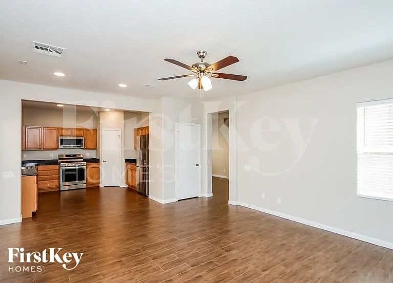 2842 Dalsetter Dr — Photo 4