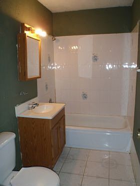 5th image of 1613 Richard E Bush Ct