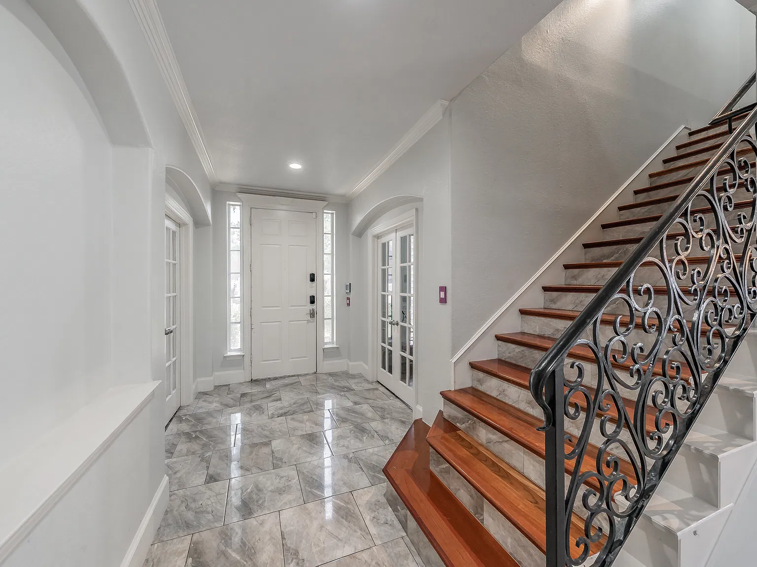 4 bed, 3125 sqft, $4,000 — Photo 4