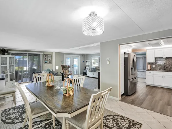 1810 SW 83rd Terrace, Davie, FL 33324