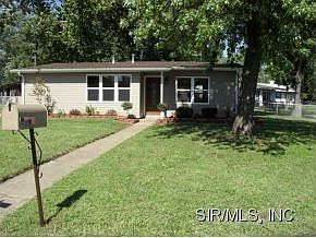 2nd image of 2712 Dale Ave