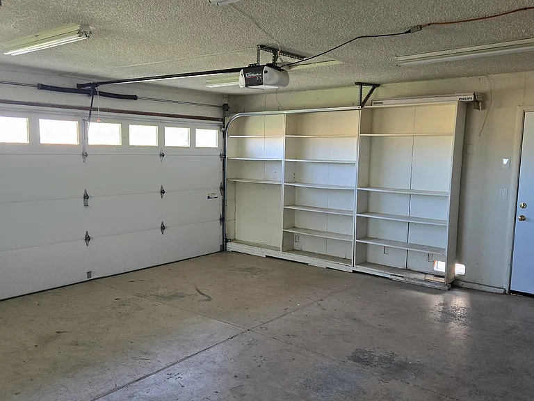 4844 Libra Ct — Photo 35