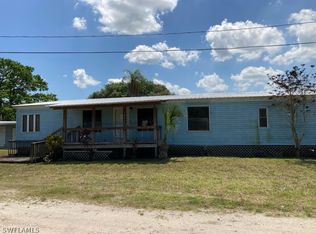 1094 Gulf St, Moore Haven, FL 33471