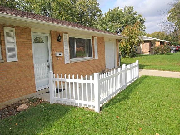 3rd image of 5837 Woodville Dr