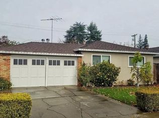 838 Cuesta Dr APT B, Mountain View, CA 94040