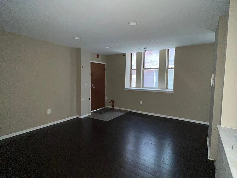 4713 Chestnut St #1-B — Photo 6