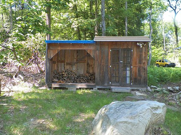 4th image of 254 Fetterman Ln