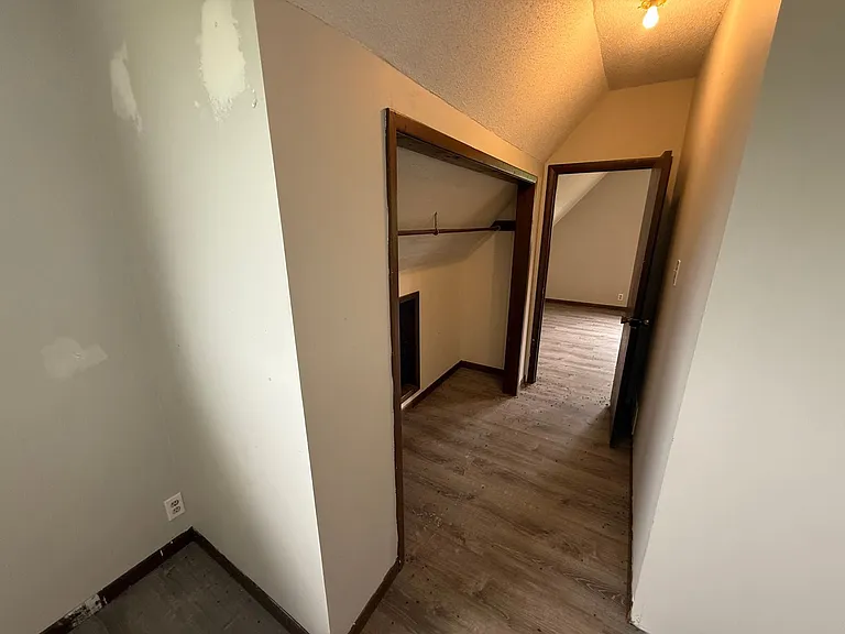 4284 Jefferson St — Photo 39