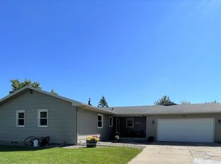455 Hilltop Ave, Owatonna, MN 55060