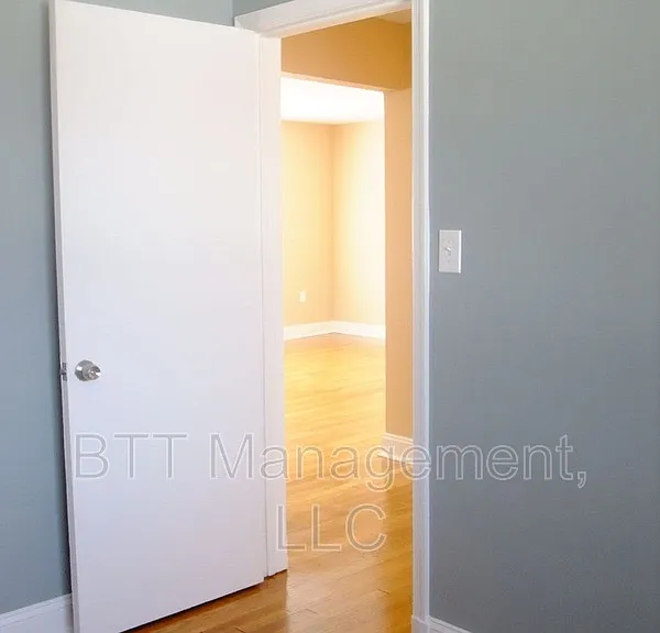 4013 38th St #202 — Photo 29
