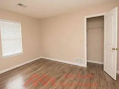 1263 Tunica St — Photo 2