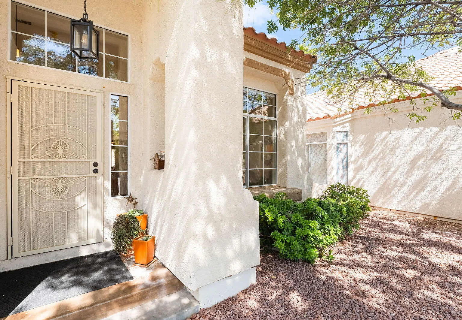 3 bed, 2.5 bath, 1864 sqft, $2,850 — Photo 3