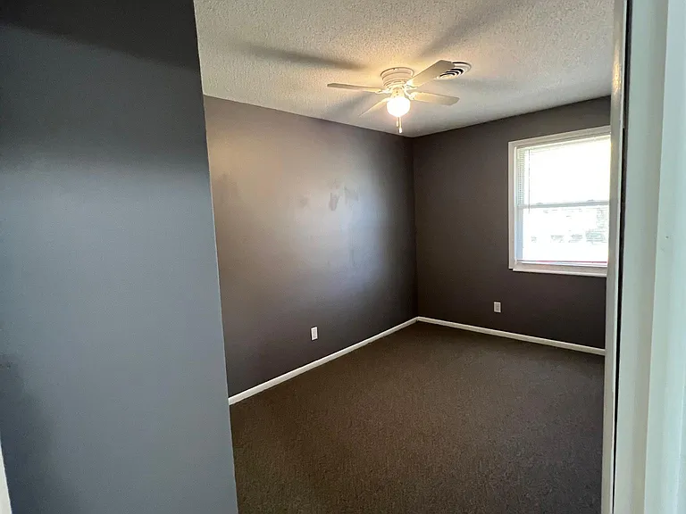 1905 E Florida Ave #B — Photo 29